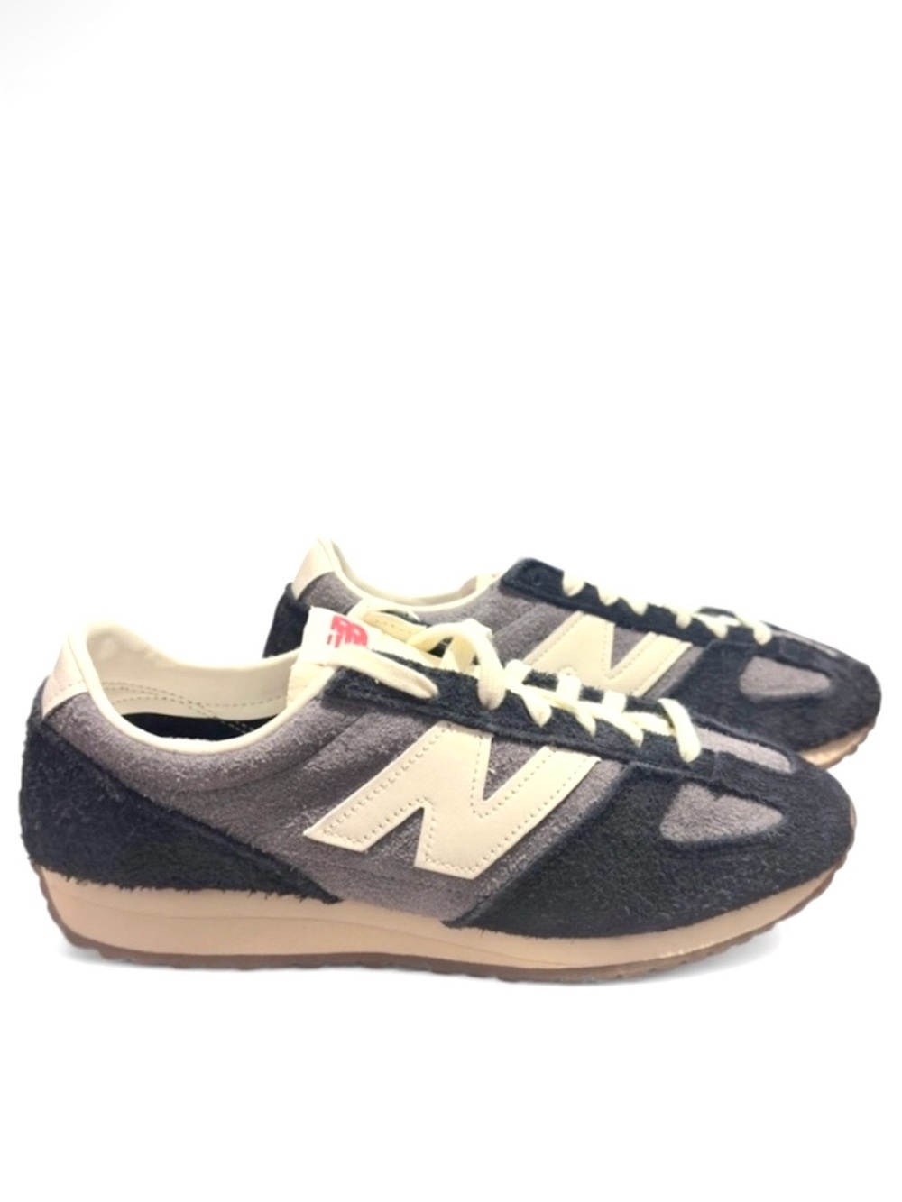 New Balance 471 Unisex Sneakers Size US 9.5 Men’s/ 11 Women’s (Brand New)
